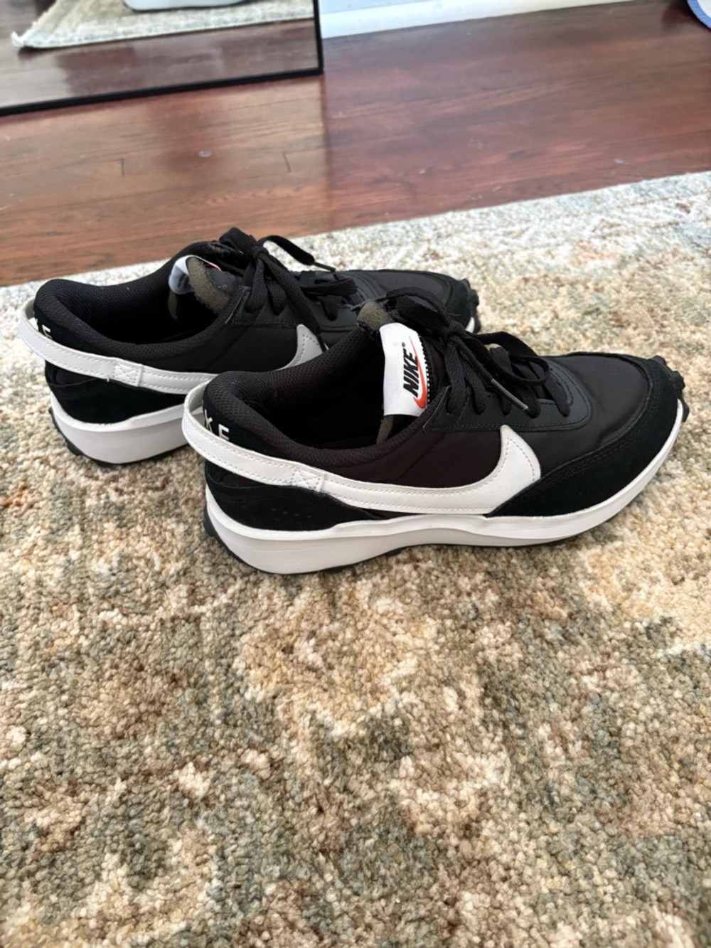 Nike Waffle Debut Women’s Size 6 - Picture 2 of 5